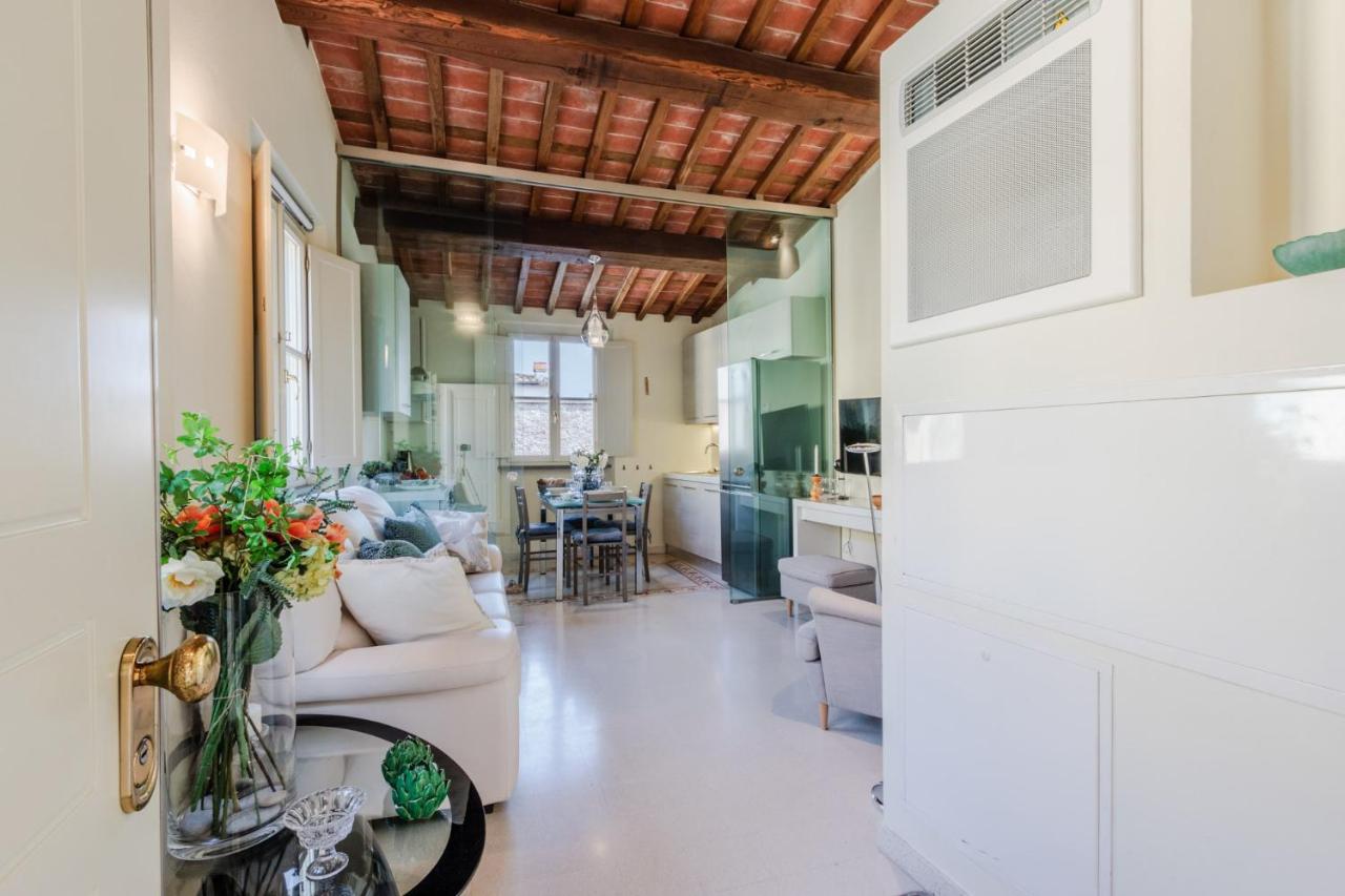 Appartement Helene Smart Flat With Elevator Inside Lucques Extérieur photo